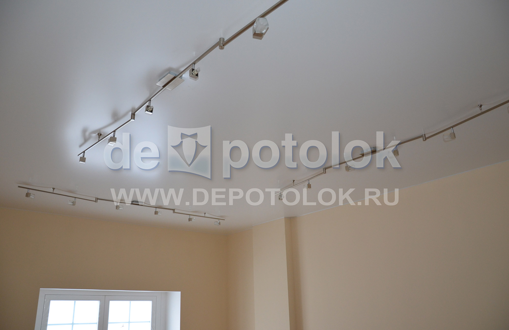 Натяжные потолки из ПВХ - широкий выбор и высокая практичность